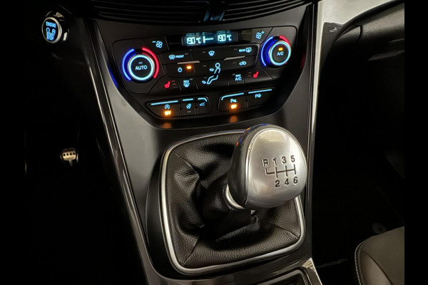 Ford Kuga 1.5 EcoBoost ST Line Winterpakket Navi Cruise Trekh.