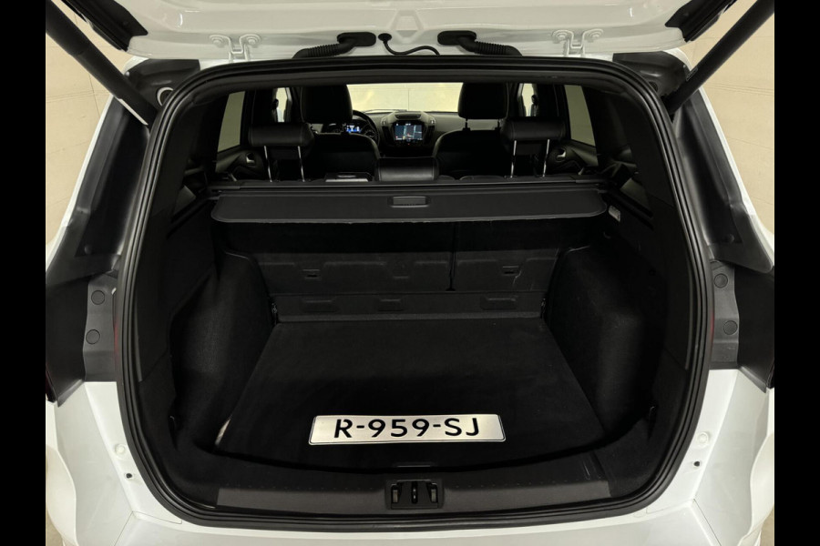 Ford Kuga 1.5 EcoBoost ST Line Winterpakket Navi Cruise Trekh.