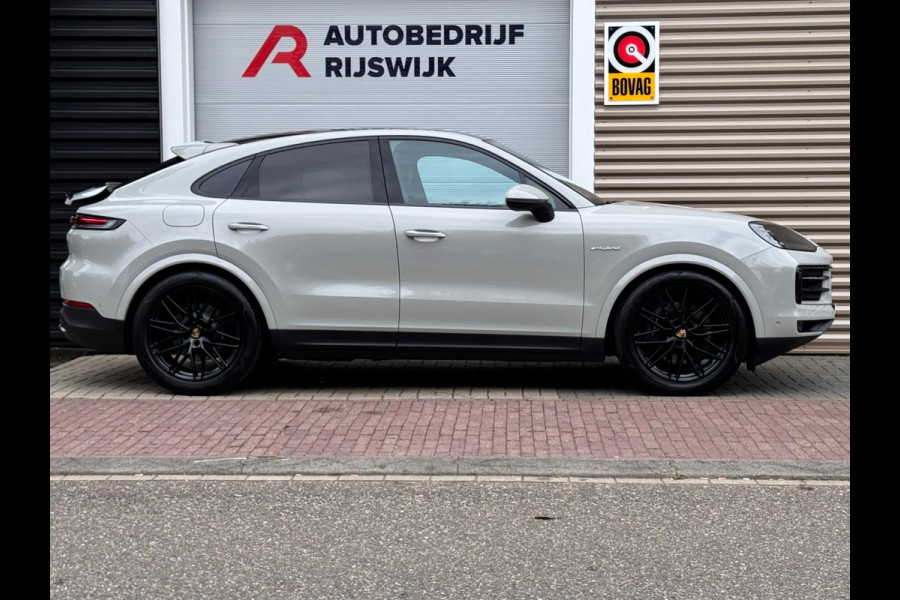 Porsche Cayenne Coupé 3.0 E-Hybrid Pano/360/SportChrono/BTW!