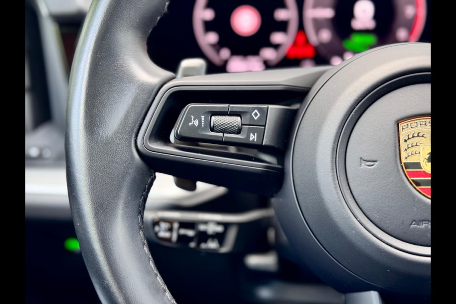 Porsche Cayenne Coupé 3.0 E-Hybrid Pano/360/SportChrono/BTW!