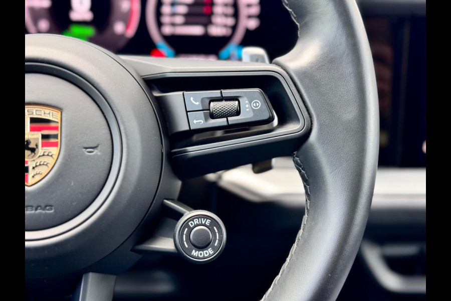 Porsche Cayenne Coupé 3.0 E-Hybrid Pano/360/SportChrono/BTW!