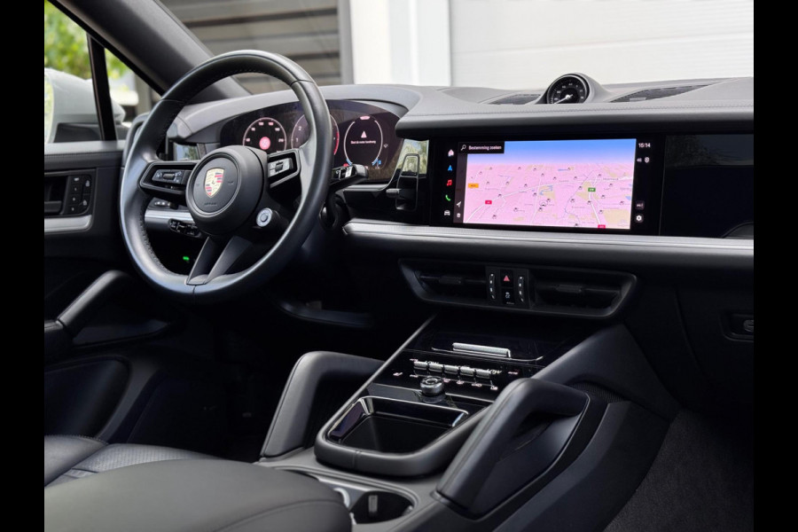 Porsche Cayenne Coupé 3.0 E-Hybrid Pano/360/SportChrono/BTW!