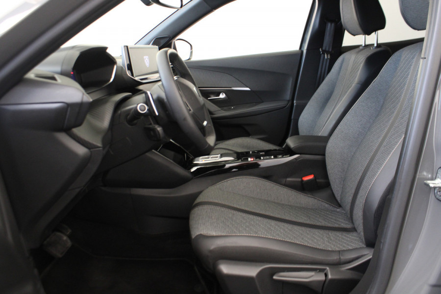 Peugeot 2008 1.2 PureTech 130 Allure |Camera|Navi|