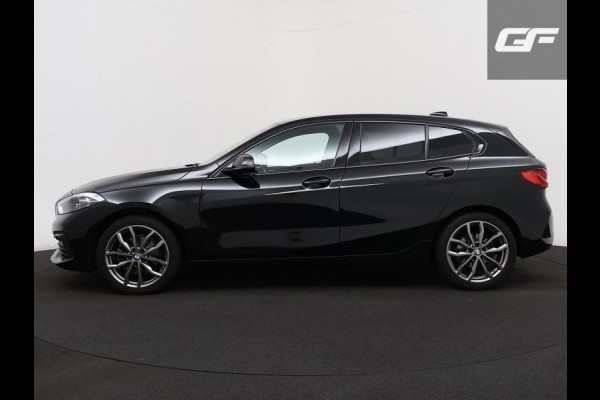 BMW 1-serie 118i Sport Black Edition Navi Cruise CarPlay NAP