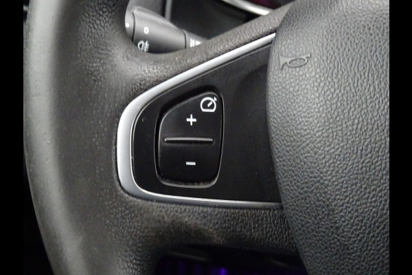 Renault Clio 0.9 TCe Zen * NAVIGATIE * LED !!