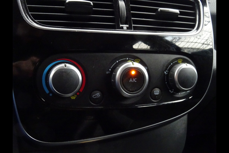 Renault Clio 0.9 TCe Zen * NAVIGATIE * LED !!