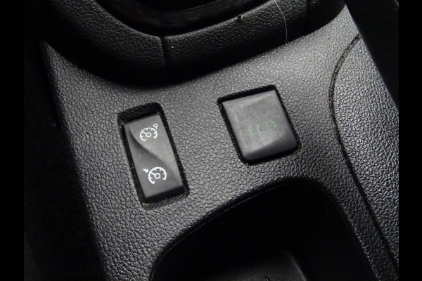 Renault Clio 0.9 TCe Zen * NAVIGATIE * LED !!