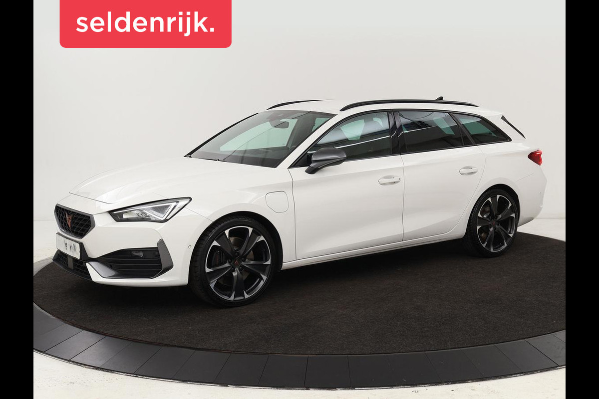 CUPRA Leon 1.4 e-Hybrid VZ Business | Camera | Stoel & Stuurverwarming | Adaptive cruise | Carplay | Elektrische achterklep | Trekhaak CUPRA Leon 1.4 e-Hybrid VZ Business | Camera | Stoel & Stuurverwarming | Adaptive cruise | Carplay | Elektrische achterklep | Trekhaak