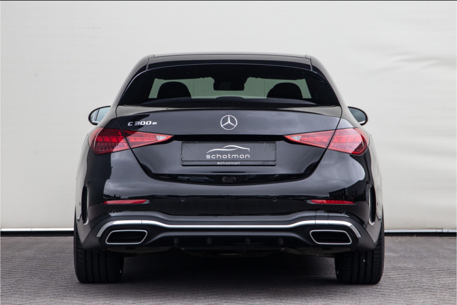 Mercedes-Benz C-Klasse 300 e AMG Line, Distronic, Trekhaak, Hybrid 2024
