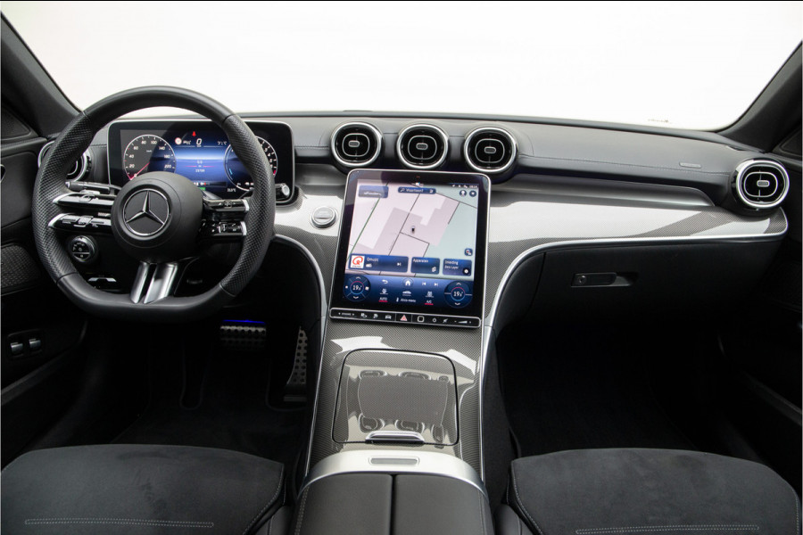 Mercedes-Benz C-Klasse 300 e AMG Line, Distronic, Trekhaak, Hybrid 2024