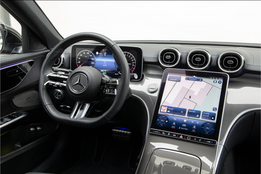Mercedes-Benz C-Klasse 300 e AMG Line, Distronic, Trekhaak, Hybrid 2024