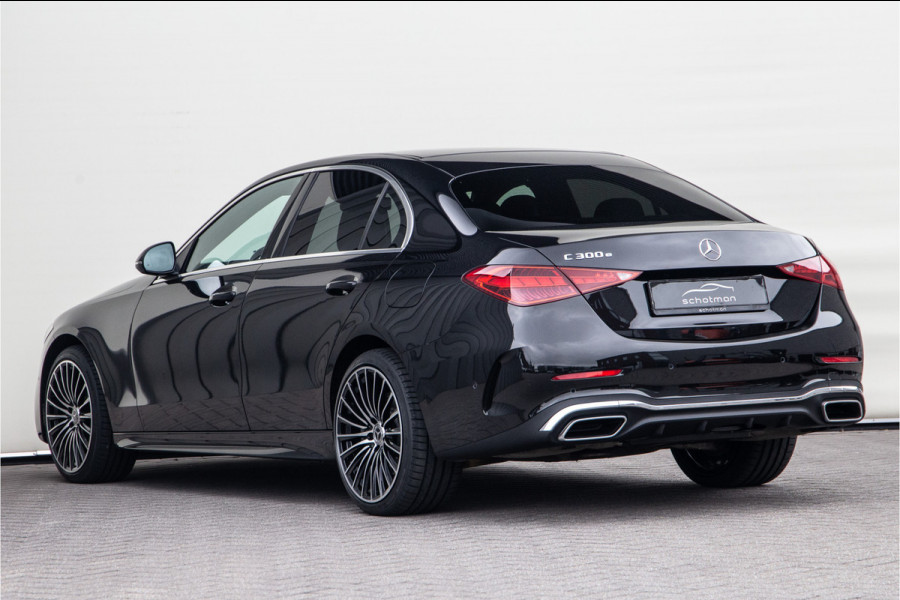 Mercedes-Benz C-Klasse 300 e AMG Line, Distronic, Trekhaak, Hybrid 2024