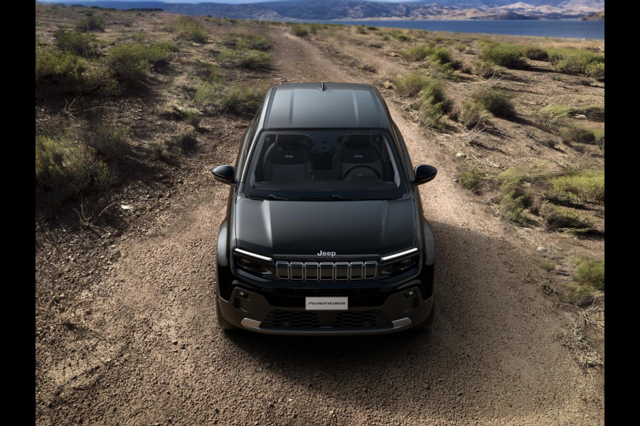 Jeep Avenger 1.2 e-Hybrid Summit | Winter Pack | Infotainment & Convenience Pack