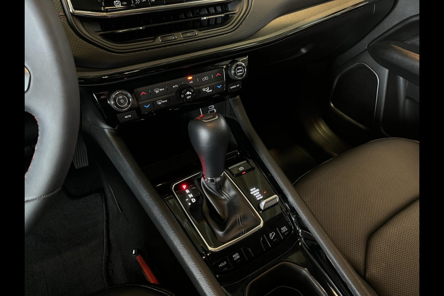 Jeep Compass 4xe 240 Plug-in Hybrid Electric Trailhawk | Apple Carplay | Lederen bekleding | Meer foto's volgen