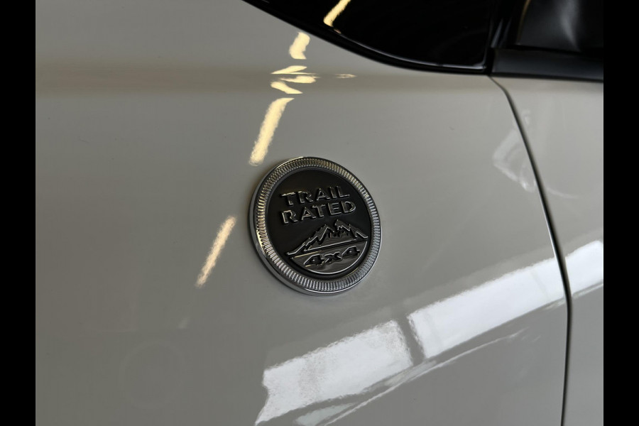 Jeep Compass 4xe 240 Plug-in Hybrid Electric Trailhawk | Apple Carplay | Lederen bekleding | Meer foto's volgen