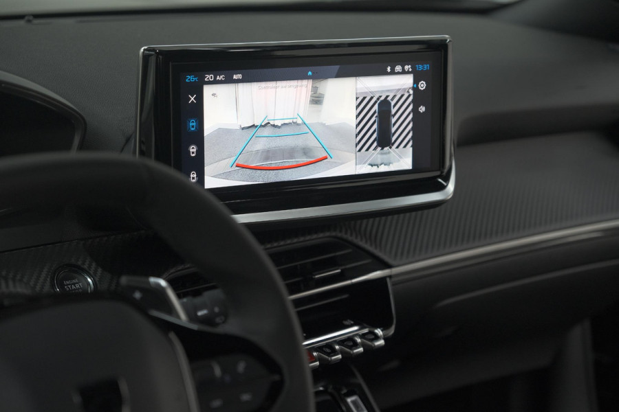 Peugeot 2008 Hybrid 136 e-DCS6 Allure | 360 Camera | Adaptieve Cruise Control | Dodehoekdetectie | Navigatie