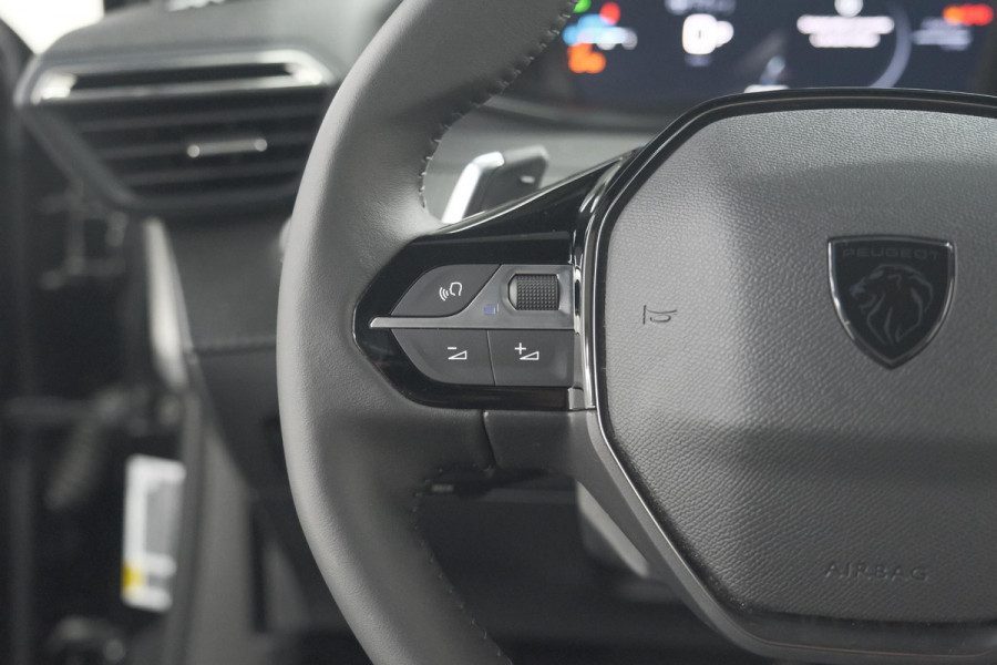 Peugeot 2008 Hybrid 136 e-DCS6 Allure | 360 Camera | Adaptieve Cruise Control | Dodehoekdetectie | Navigatie