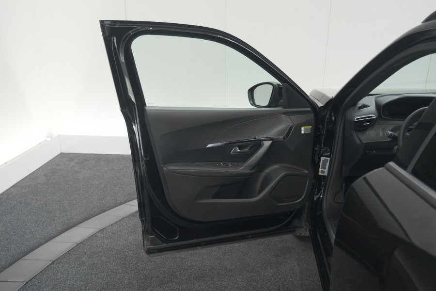 Peugeot 2008 Hybrid 136 e-DCS6 Allure | 360 Camera | Adaptieve Cruise Control | Dodehoekdetectie | Navigatie