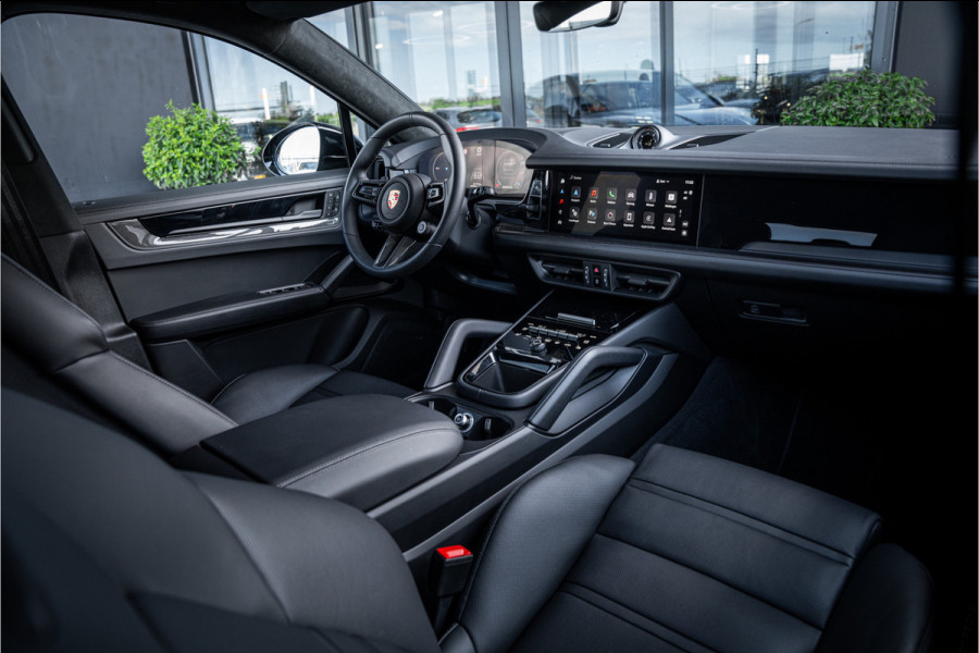 Porsche Cayenne Coupé 4.0 GTS - Sport Chrono Plus | Panorama | Bose | Luchtvering | Elek. Trekhaak