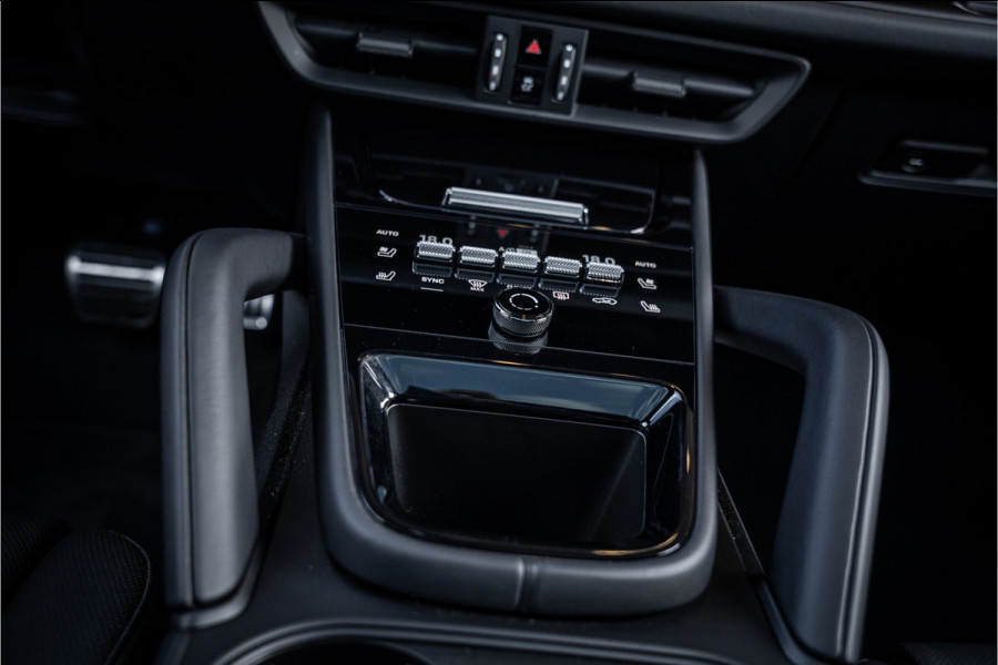 Porsche Cayenne Coupé 4.0 GTS - Sport Chrono Plus | Panorama | Bose | Luchtvering | Elek. Trekhaak