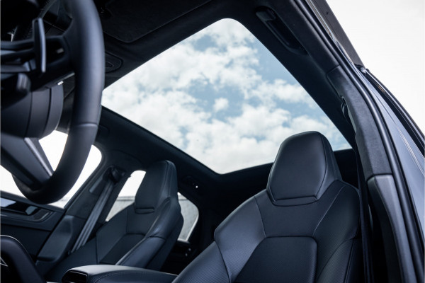 Porsche Cayenne Coupé 4.0 GTS - Sport Chrono Plus | Panorama | Bose | Luchtvering | Elek. Trekhaak