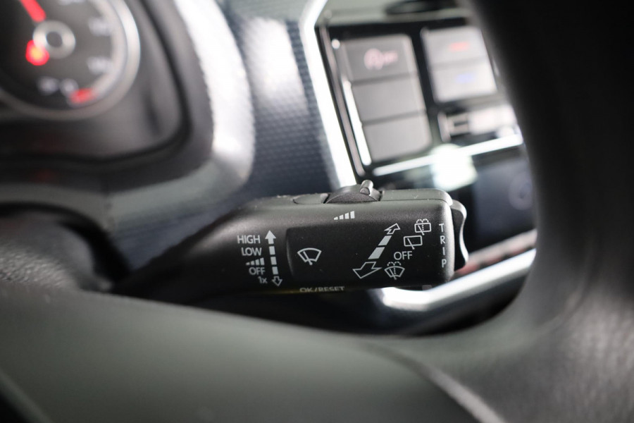 Volkswagen up! 1.0 65 pk | Verlengde garantie | Navigatie via App | Autom. airco | Cruise control | Parkeersensoren achter | Achteruitrijcamera |