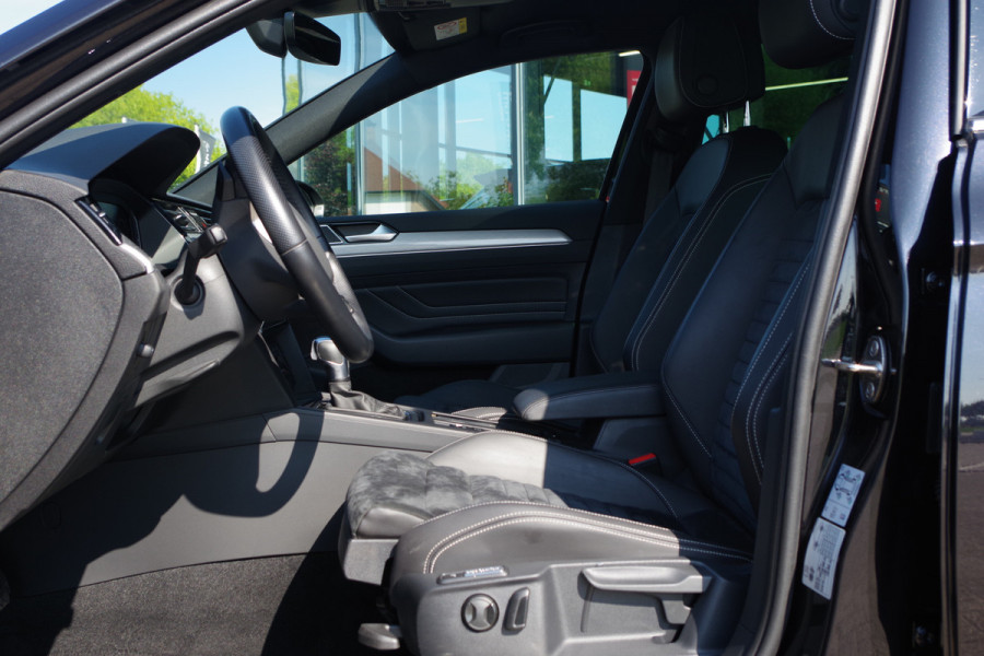 Volkswagen Passat Variant 1.4 TSI PHEV GTE 218 PK Business PHEV, Winterpakket, Trekhaak, Adap. Cruise Control.