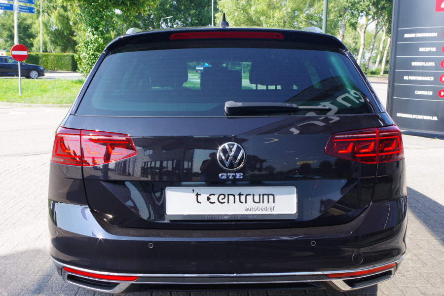 Volkswagen Passat Variant 1.4 TSI PHEV GTE 218 PK Business PHEV, Winterpakket, Trekhaak, Adap. Cruise Control.