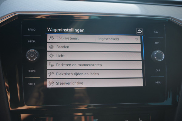 Volkswagen Passat Variant 1.4 TSI PHEV GTE 218 PK Business PHEV, Winterpakket, Trekhaak, Adap. Cruise Control.