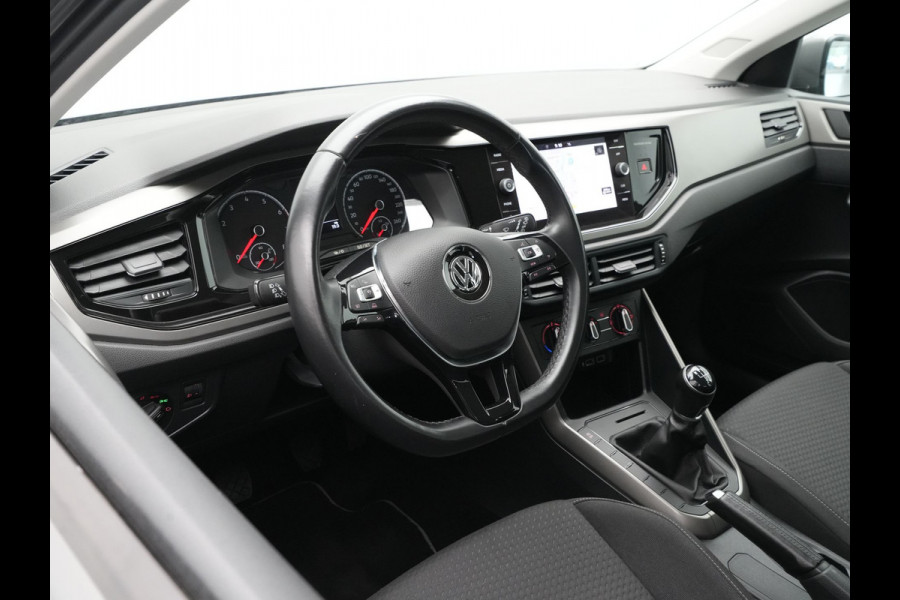 Volkswagen Polo 1.0 TSI 95pk Comfortline Navigatie Acc Carplay Dab 86
