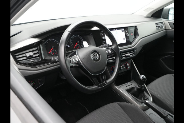 Volkswagen Polo 1.0 TSI 95pk Comfortline Navigatie Acc Carplay Dab 86