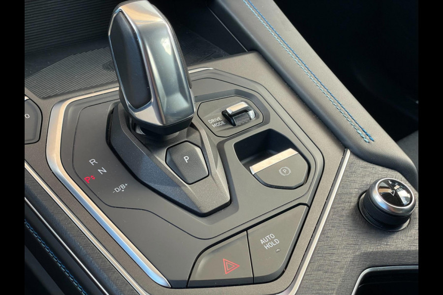 Lynk & Co RS Shadow Edition 01 1.5 Plug-in Pano 360°Cam Navi Adapt cruise 262PK Trekhaak