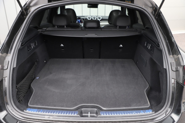 Mercedes-Benz GLC 400e AMG 4-Matic | 381PK | Achterasbesturing | Luchtvering | Massage | Keyles-go | Head-up | Sfeerverlichting | Burmester | ACC