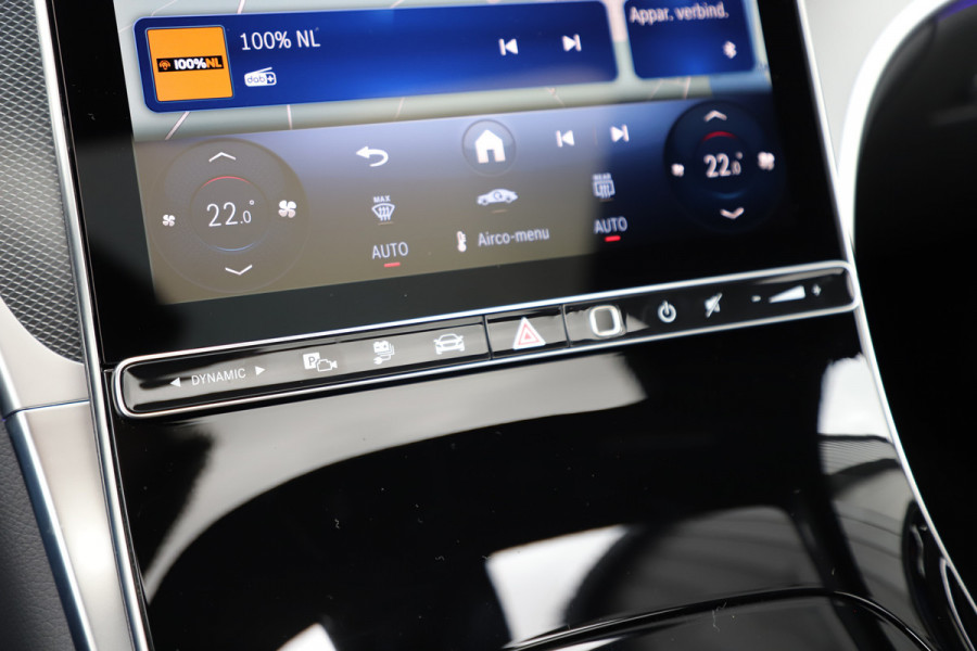 Mercedes-Benz GLC 300e AMG 4-Matic | 313PK | Achterasbesturing | Luchtvering | Head-up | Massage | Keyles-go | Pano | Burmester | ACC | Digital-li