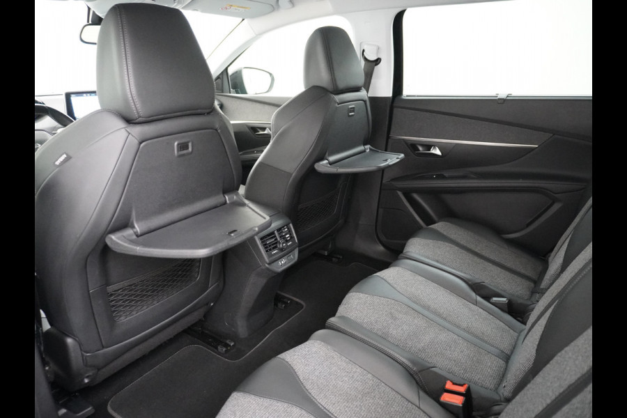 Peugeot 5008 T131PK AUT-8 7-Pers. Elektr.St. Apple Android Carplay Navi 360-Camera Trekhaak DAB+ MirrorScreen Park-Assist 19"LM Connected-Ser Virtual Cockpit (Digidash) Pack City 1+2 Privacy Glas Origineel Nederlandse auto, Dealeronderhouden € 42.000 nieuw EURO 6
