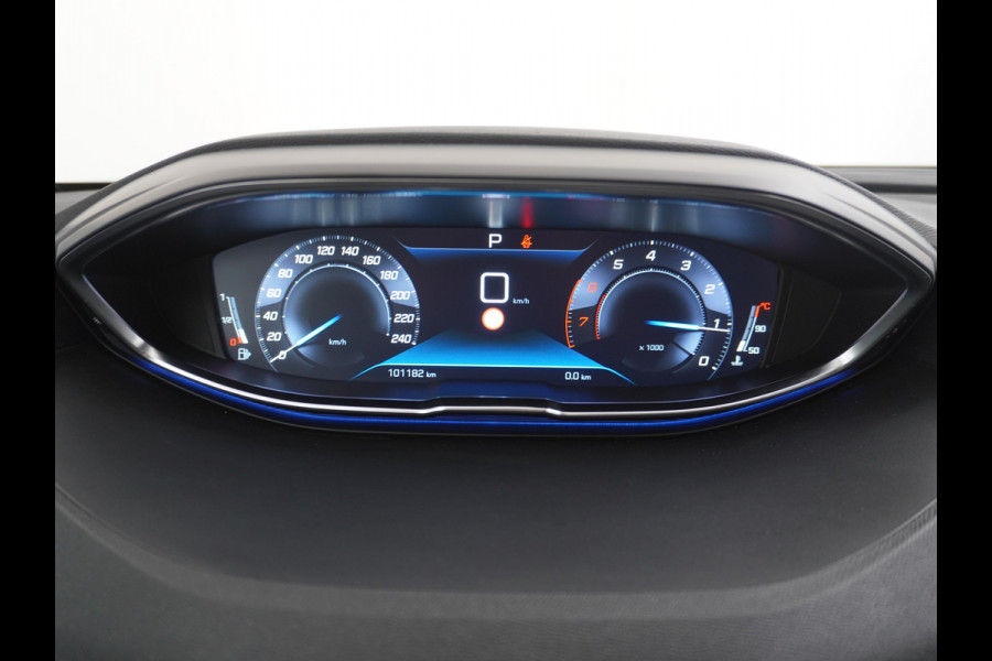 Peugeot 5008 T131PK AUT-8 7-Pers. Elektr.St. Apple Android Carplay Navi 360-Camera Trekhaak DAB+ MirrorScreen Park-Assist 19"LM Connected-Ser Virtual Cockpit (Digidash) Pack City 1+2 Privacy Glas Origineel Nederlandse auto, Dealeronderhouden € 42.000 nieuw EURO 6