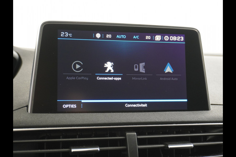 Peugeot 5008 T131PK AUT-8 7-Pers. Elektr.St. Apple Android Carplay Navi 360-Camera Trekhaak DAB+ MirrorScreen Park-Assist 19"LM Connected-Ser Virtual Cockpit (Digidash) Pack City 1+2 Privacy Glas Origineel Nederlandse auto, Dealeronderhouden € 42.000 nieuw EURO 6