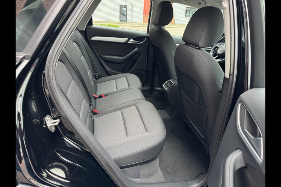 Audi Q3 1.4 TFSI S-Tronic S-Line LED Navi Keyless PDC Cruise