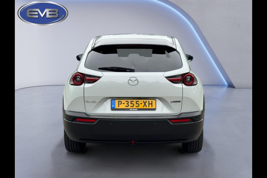 Mazda MX-30 E-SkyActiv 145 Luxury 36 kWh, 35000 km, achteruitrijcamera, nieuwstaat
