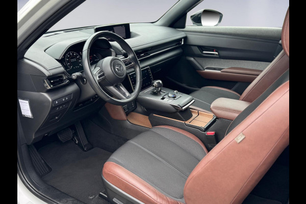 Mazda MX-30 E-SkyActiv 145 Luxury 36 kWh, 35000 km, achteruitrijcamera, nieuwstaat