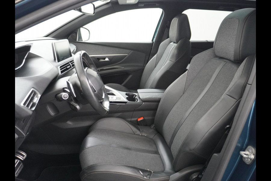 Peugeot 5008 1.6T AUT-8 181pk GT-Line 181pk 7-Pers. Pano-Dak Apple Android Full-LED Carplay Navi 360-Camera DAB+ MirrorScreen Park-Assist 19" Virtual Cockpit (Digidash) Park City 1 Privacy Glas PureTech Blue Lease Premium 1.400kg Trekvermogen 1e Eigenaar, Dealer onderhouden! EURO 6   € 44.000 nieuw