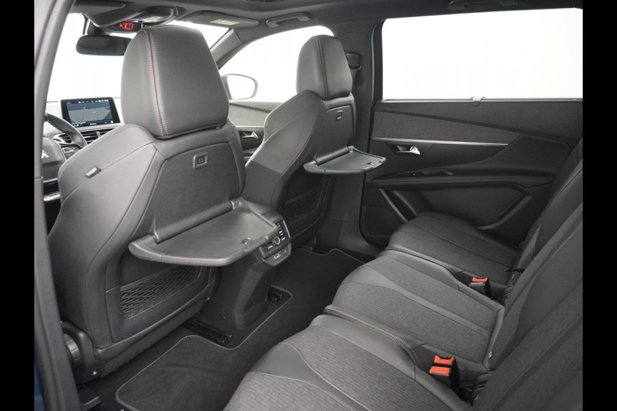 Peugeot 5008 1.6T AUT-8 181pk GT-Line 181pk 7-Pers. Pano-Dak Apple Android Full-LED Carplay Navi 360-Camera DAB+ MirrorScreen Park-Assist 19" Virtual Cockpit (Digidash) Park City 1 Privacy Glas PureTech Blue Lease Premium 1.400kg Trekvermogen 1e Eigenaar, Dealer onderhouden! EURO 6   € 44.000 nieuw