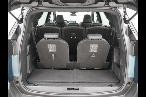 Peugeot 5008 1.6T AUT-8 181pk GT-Line 181pk 7-Pers. Pano-Dak Apple Android Full-LED Carplay Navi 360-Camera DAB+ MirrorScreen Park-Assist 19" Virtual Cockpit (Digidash) Park City 1 Privacy Glas PureTech Blue Lease Premium 1.400kg Trekvermogen 1e Eigenaar, Dealer onderhouden! EURO 6   € 44.000 nieuw
