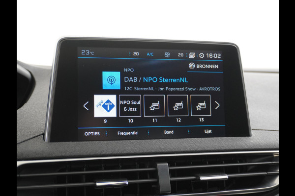 Peugeot 5008 1.6T AUT-8 181pk GT-Line 181pk 7-Pers. Pano-Dak Apple Android Full-LED Carplay Navi 360-Camera DAB+ MirrorScreen Park-Assist 19" Virtual Cockpit (Digidash) Park City 1 Privacy Glas PureTech Blue Lease Premium 1.400kg Trekvermogen 1e Eigenaar, Dealer onderhouden! EURO 6   € 44.000 nieuw