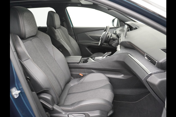 Peugeot 5008 1.6T AUT-8 181pk GT-Line 181pk 7-Pers. Pano-Dak Apple Android Full-LED Carplay Navi 360-Camera DAB+ MirrorScreen Park-Assist 19" Virtual Cockpit (Digidash) Park City 1 Privacy Glas PureTech Blue Lease Premium 1.400kg Trekvermogen 1e Eigenaar, Dealer onderhouden! EURO 6   € 44.000 nieuw