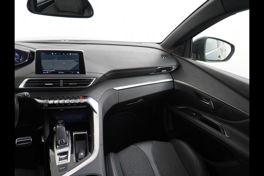 Peugeot 5008 1.6T AUT-8 181pk GT-Line 181pk 7-Pers. Pano-Dak Apple Android Full-LED Carplay Navi 360-Camera DAB+ MirrorScreen Park-Assist 19" Virtual Cockpit (Digidash) Park City 1 Privacy Glas PureTech Blue Lease Premium 1.400kg Trekvermogen 1e Eigenaar, Dealer onderhouden! EURO 6   € 44.000 nieuw