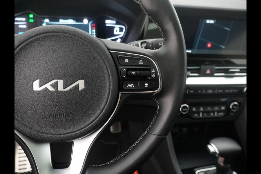 Kia Niro 1.6 GDi Hybrid ExecutiveLine - Navigatie - Adaptief Cruise Control - Leder - Stoel Verwarming/Verkoeling - Climate Control - fabrieksgarantie Tot 2029