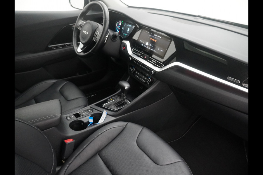 Kia Niro 1.6 GDi Hybrid ExecutiveLine - Navigatie - Adaptief Cruise Control - Leder - Stoel Verwarming/Verkoeling - Climate Control - fabrieksgarantie Tot 2029
