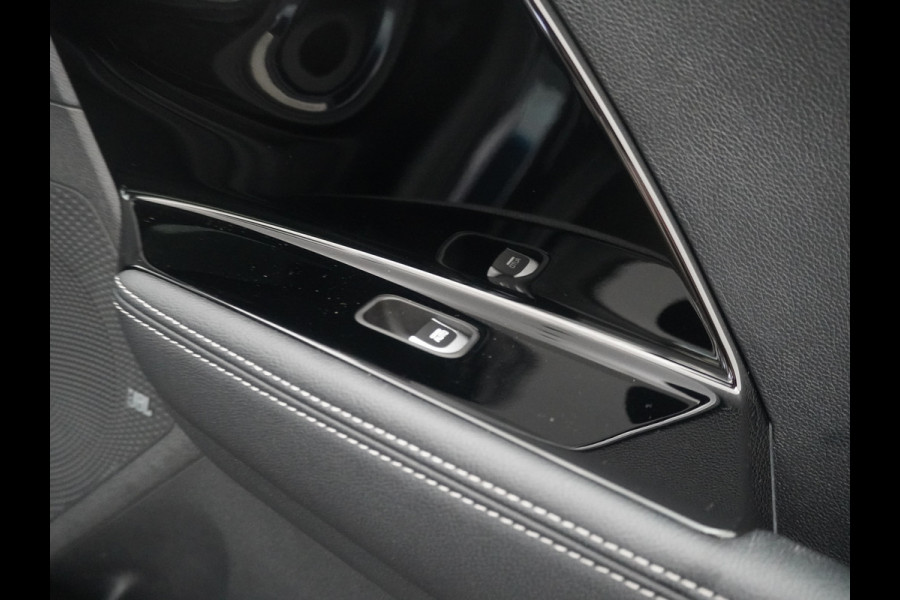 Kia Niro 1.6 GDi Hybrid ExecutiveLine - Navigatie - Adaptief Cruise Control - Leder - Stoel Verwarming/Verkoeling - Climate Control - fabrieksgarantie Tot 2029