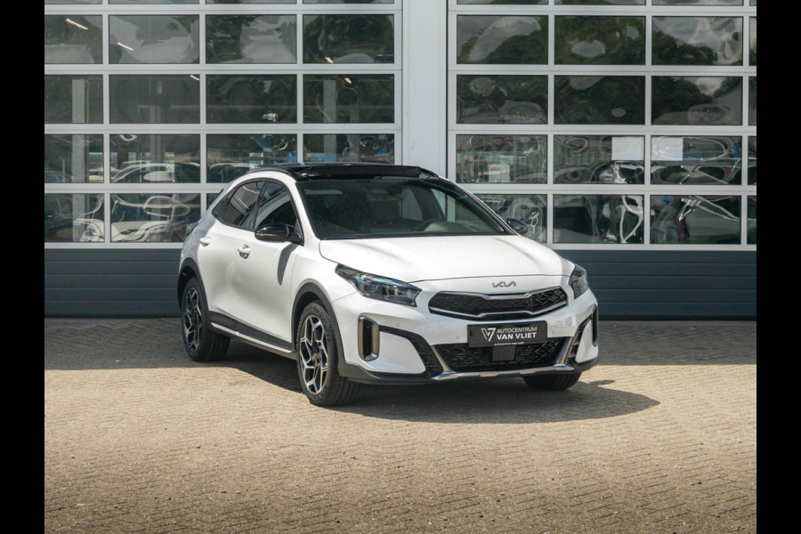 Kia Xceed 1.5 T-GDi GT-PlusLine | Automaat | Pano dak | 18" velgen | Clima | Cruise | GT interieur
